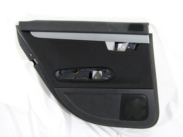 VRATNI PANEL OEM N. PNPSTADA4B7SW5P ORIGINAL REZERVNI DEL AUDI A4 B7 8EC 8ED 8HE BER/SW/CABRIO (2004 - 2007) DIESEL LETNIK 2006