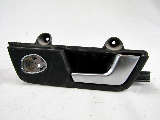 NOTRANJA KLJUKA  OEM N. 8E0837020 ORIGINAL REZERVNI DEL AUDI A4 B7 8EC 8ED 8HE BER/SW/CABRIO (2004 - 2007) DIESEL LETNIK 2006