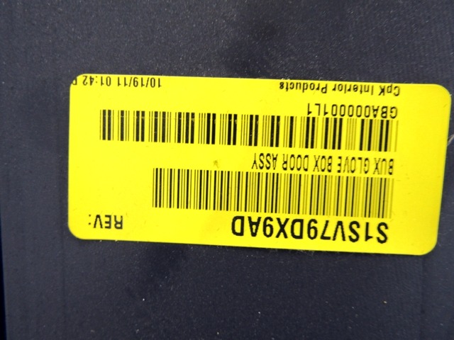 PREDAL ZA DOKUMENTE OEM N. S1SV79DX9AD ORIGINAL REZERVNI DEL LANCIA THEMA LX MK2 (2011 - 2014)DIESEL LETNIK 2013