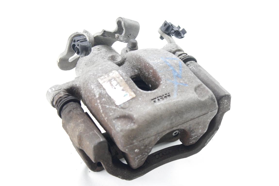 ZADNJE DESNE ZAVORNE CELJUSTI  OEM N. 4401Q3 ORIGINAL REZERVNI DEL PEUGEOT 5008 0U 0E MK1 (2009 - 2013) DIESEL LETNIK 2011