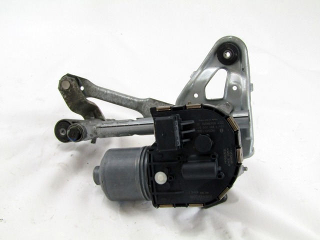 MOTORCEK PREDNJIH BRISALCEV OEM N. 1397220577 3397021289 9671062380 ORIGINAL REZERVNI DEL PEUGEOT 5008 0U 0E MK1 (2009 - 2013) DIESEL LETNIK 2011