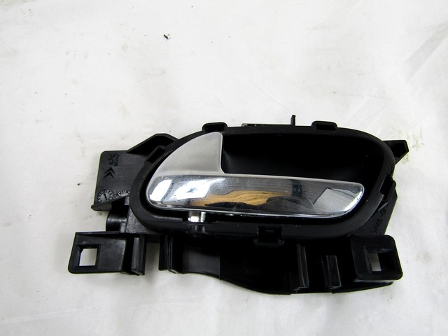 NOTRANJA KLJUKA  OEM N. 9683446877 ORIGINAL REZERVNI DEL PEUGEOT 5008 0U 0E MK1 (2009 - 2013) DIESEL LETNIK 2011