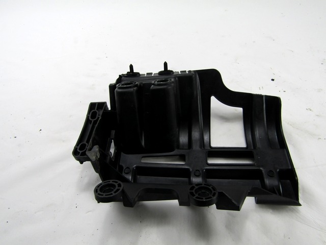 NOSILCI ZADNJEGA ODBIJACA  OEM N. 9686264180 ORIGINAL REZERVNI DEL PEUGEOT 5008 0U 0E MK1 (2009 - 2013) DIESEL LETNIK 2011