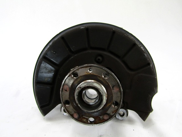 LEVI VRTLJIVI LEZAJ / PESTO KOLESA Z LEZAJEM SPREDAJ OEM N. 3C0407253F 5K0498621 ORIGINAL REZERVNI DEL VOLKSWAGEN PASSAT B7 362 365 BER/SW (10/2010 - 2015)BENZINA/METANO LETNIK 2012