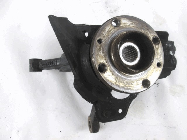 VRTLJIVI LEZAJ DESNO / PESTO KOLESA Z LEZAJEM SPREDAJ OEM N. 46528901 ORIGINAL REZERVNI DEL FIAT PUNTO 188 MK2 R (2003 - 2011) BENZINA/METANO LETNIK 2007