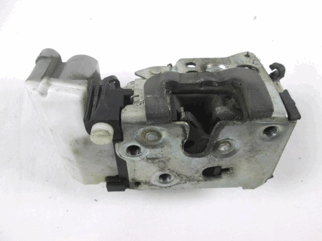 CENTRALNO ZAKLEPANJE ZADNJIH DESNIH VRAT OEM N. 46536063 ORIGINAL REZERVNI DEL FIAT PUNTO 188 MK2 R (2003 - 2011) BENZINA/METANO LETNIK 2007