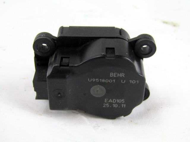 MOTORCEK OGREVANJA OEM N. U9518001 ORIGINAL REZERVNI DEL OPEL ASTRA J P10 5P/3P/SW (2010 - 2015) DIESEL LETNIK 2013