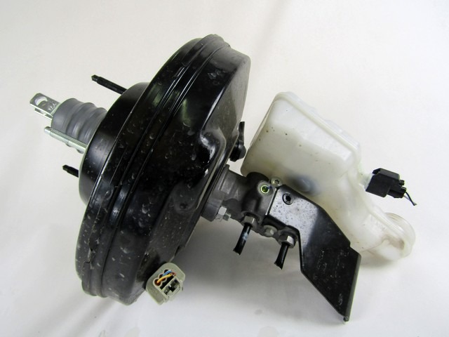 SERVO OJACEVALNIK ZAVOR S PUMPO OEM N. DV61-2B195-RE ORIGINAL REZERVNI DEL FORD FOCUS MK3 R 4P/5P/SW (2014 - 2018)DIESEL LETNIK 2018