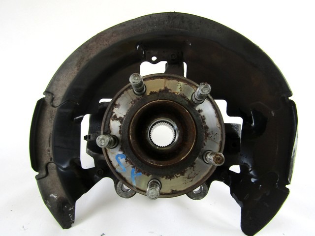 LEVI VRTLJIVI LEZAJ / PESTO KOLESA Z LEZAJEM SPREDAJ OEM N. 3M51-3K171 ORIGINAL REZERVNI DEL VOLVO C30 533 (2006 - 2012)DIESEL LETNIK 2011