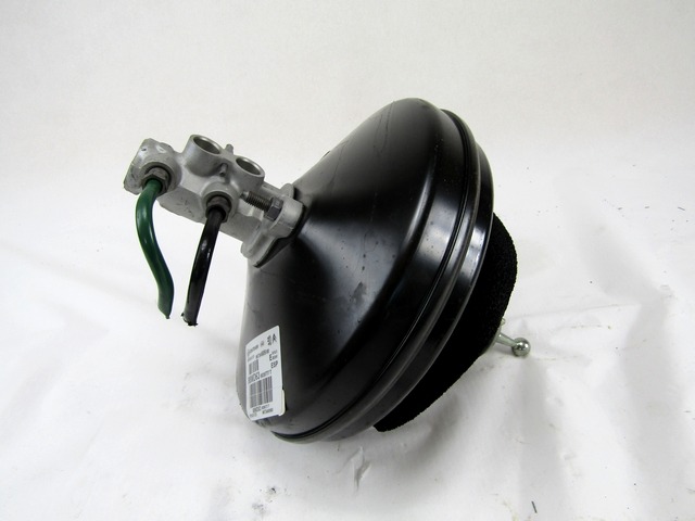 SERVO OJACEVALNIK ZAVOR S PUMPO OEM N. 0204705499 9672460980 ORIGINAL REZERVNI DEL CITROEN DS3 (2009 - 2014) BENZINA LETNIK 2011