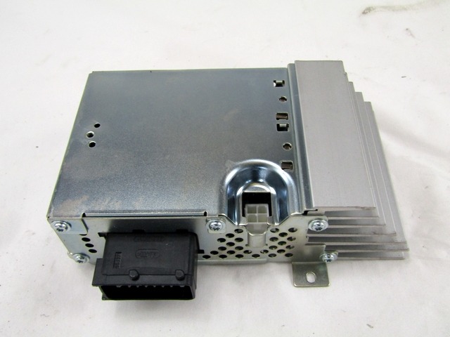 OJACEVALEC AVDIO/RADIO ENOTA  OEM N. 310414000000 ORIGINAL REZERVNI DEL CITROEN DS3 (2009 - 2014) BENZINA LETNIK 2011