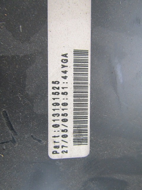 PREDAL ZA DOKUMENTE OEM N. 13191525 ORIGINAL REZERVNI DEL OPEL ASTRA H A04 L48,L08,L35,L67 5P/3P/SW (2004 - 2007) DIESEL LETNIK 2005