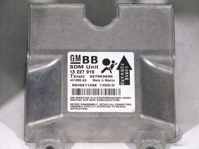 KIT AIRBAG KOMPLET OEM N. 19118 KIT AIRBAG COMPLETO ORIGINAL REZERVNI DEL OPEL ASTRA H A04 L48,L08,L35,L67 5P/3P/SW (2004 - 2007) DIESEL LETNIK 2005