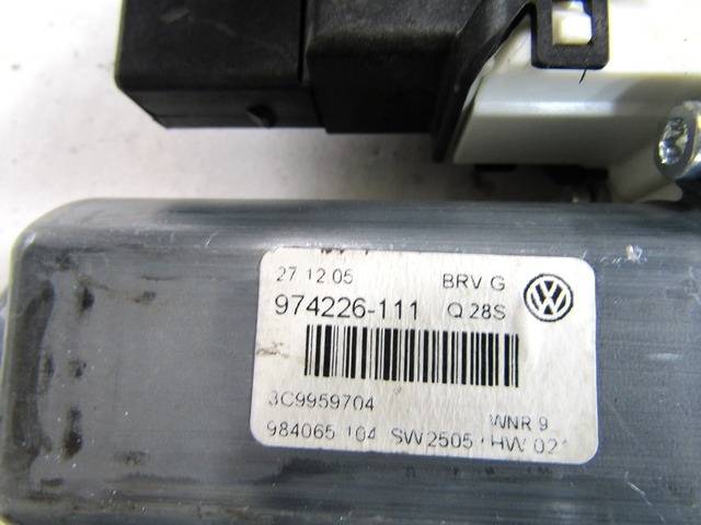 MOTORCEK ELEKTRICNEGA POMIKA ZADNJEGA STEKLA  OEM N. 3C9959704 ORIGINAL REZERVNI DEL VOLKSWAGEN PASSAT B6 3C2 3C5 BER/SW (2005 - 09/2010)  DIESEL LETNIK 2006