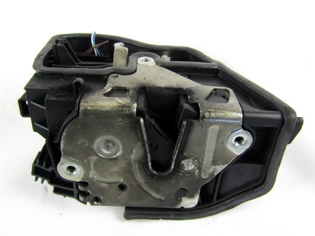 CENTRALNO ZAKLEPANJE ZADNJIH DESNIH VRAT OEM N. 7202148 ORIGINAL REZERVNI DEL BMW X1 E84 (2009 - 2015)DIESEL LETNIK 2010