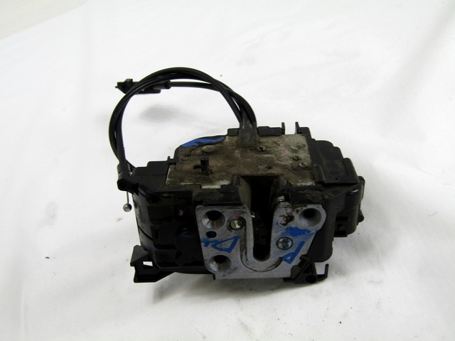 CENTRALNO ZAKLEPANJE ZADNJIH DESNIH VRAT OEM N. 8200300125 ORIGINAL REZERVNI DEL RENAULT CLIO BR0//1 CR0/1 KR0/1 MK3 R (05/2009 - 2013) DIESEL LETNIK 2009