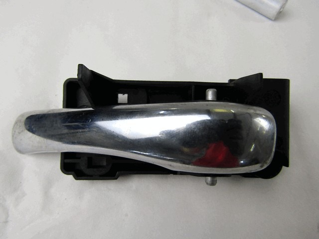 NOTRANJA KLJUKA  OEM N. 46736147 ORIGINAL REZERVNI DEL ALFA ROMEO 147 937 (2001 - 2005)DIESEL LETNIK 2002