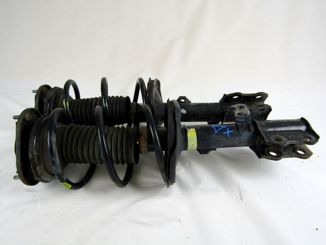 SPREDNJI AMORTIZERJI OEM N. 4852009611 ORIGINAL REZERVNI DEL TOYOTA COROLLA E12 (2000 - 2006) DIESEL LETNIK 2006