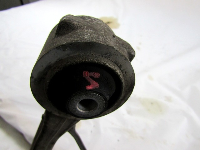 SPREDNJA LEVA ROKA  OEM N. A2203309307 ORIGINAL REZERVNI DEL MERCEDES CLASSE S W220 (1998 - 2006)DIESEL LETNIK 2004