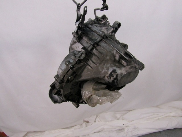 ROCNI MENJALNIK OEM N. 1023678 1023704 ORIGINAL REZERVNI DEL VOLVO V70 MK2 285 (2000 - 2007) DIESEL LETNIK 2000