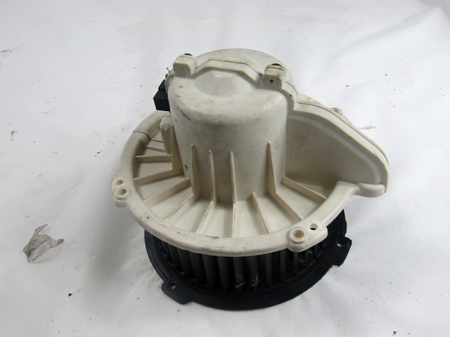 VENTILATOR  KABINE  OEM N.  ORIGINAL REZERVNI DEL GONOW GX6 GX6-2 BX (2005 -2012)DIESEL LETNIK 2007