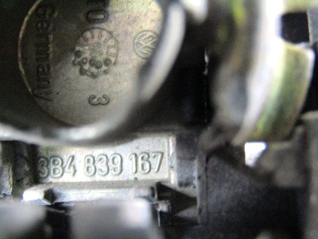 ZUNANJA KLJUKA ZADNJA LEVA VRATA OEM N. 3B0837207GGRU ORIGINAL REZERVNI DEL VOLKSWAGEN PASSAT B5 3B2 3B5 BER/SW (08/1996 - 11/2000)DIESEL LETNIK 1999