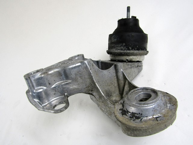 NOSILCI MOTORJA/DRUGO OEM N. 4B0199351G ORIGINAL REZERVNI DEL VOLKSWAGEN PASSAT B5 3B2 3B5 BER/SW (08/1996 - 11/2000)DIESEL LETNIK 1999