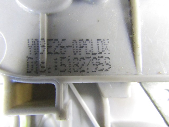 CENTRALNO ZAKLEPANJE ZADNJIH DESNIH VRAT OEM N. 51827959 ORIGINAL REZERVNI DEL FIAT BRAVO 198 (02/2007 - 2010) BENZINA/GPL LETNIK 2009