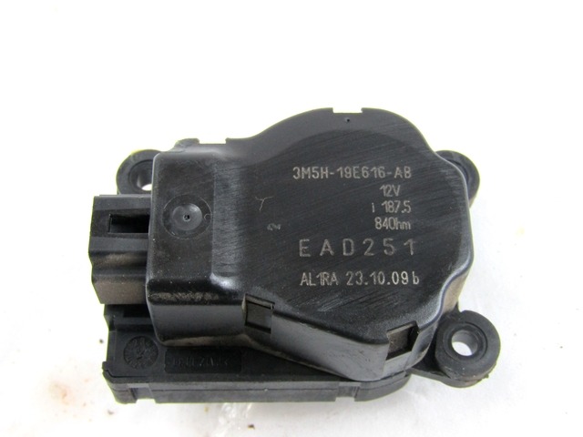 MOTORCEK OGREVANJA OEM N. 3M5H-19E616-AB ORIGINAL REZERVNI DEL FORD FOCUS DA HCP DP MK2 R BER/SW (2008 - 2011) DIESEL LETNIK 2010