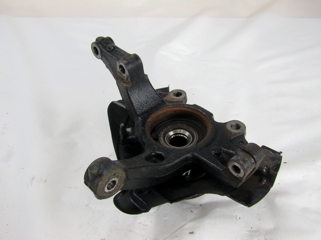 LEVI VRTLJIVI LEZAJ / PESTO KOLESA Z LEZAJEM SPREDAJ OEM N. 51776378 ORIGINAL REZERVNI DEL FIAT PUNTO EVO 199 (2009 - 2012)  BENZINA LETNIK 2011