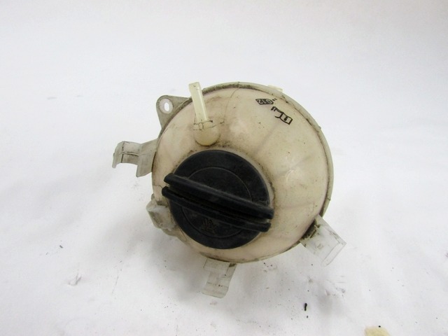 HLADILNA VODA ZA RADIJATORJE OEM N. 1K0121407A ORIGINAL REZERVNI DEL VOLKSWAGEN TIGUAN 5N MK1 (2007 - 2011)DIESEL LETNIK 2009