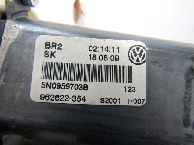 MEHANIZEM DVIGA ZADNJIH STEKEL  OEM N. 5N0959703B ORIGINAL REZERVNI DEL VOLKSWAGEN TIGUAN 5N MK1 (2007 - 2011)DIESEL LETNIK 2009