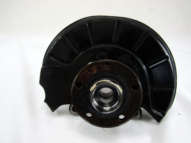 VRTLJIVI LEZAJ DESNO / PESTO KOLESA Z LEZAJEM SPREDAJ OEM N. 1K0407256AA ORIGINAL REZERVNI DEL VOLKSWAGEN TIGUAN 5N MK1 (2007 - 2011)DIESEL LETNIK 2009