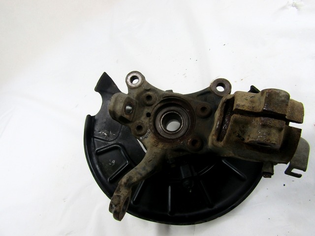 VRTLJIVI LEZAJ DESNO / PESTO KOLESA Z LEZAJEM SPREDAJ OEM N. 1K0407256AA ORIGINAL REZERVNI DEL VOLKSWAGEN TIGUAN 5N MK1 (2007 - 2011)DIESEL LETNIK 2009