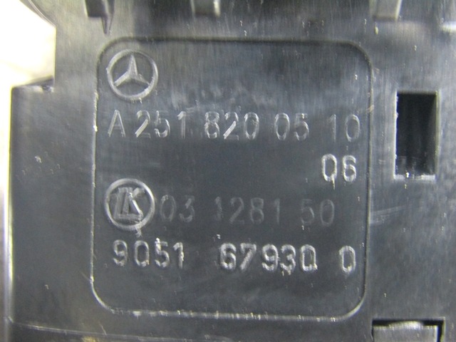 ZADNJE STIKALO OEM N. A2518200510 ORIGINAL REZERVNI DEL MERCEDES CLASSE A W169 5P C169 3P R (05/2008 - 2012) BENZINA LETNIK 2008