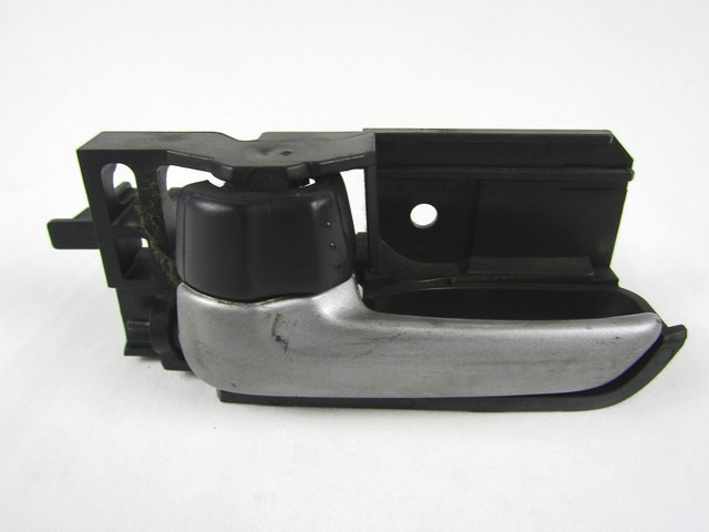 NOTRANJA KLJUKA  OEM N. 71743444 ORIGINAL REZERVNI DEL FIAT SEDICI FY (2006 - 4/2009) DIESEL LETNIK 2006