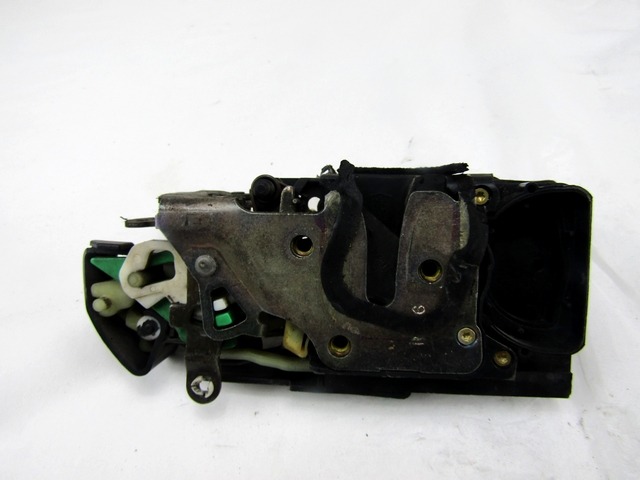 CENTRALNI ZAKLEP SPREDNJIH VRAT  OEM N. 16634324 ORIGINAL REZERVNI DEL OPEL FRONTERA B U99 (1998 - 2004) DIESEL LETNIK 1999