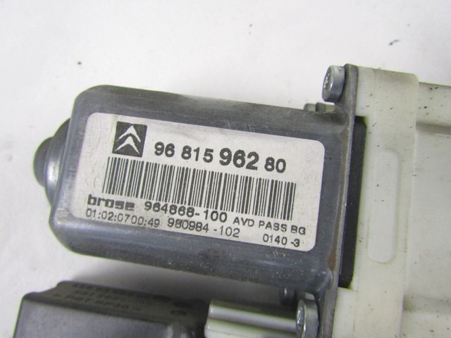 DVIZNI MEHANIZEM SPREDNIH STEKEL  OEM N. 9681596280 ORIGINAL REZERVNI DEL CITROEN C5 DC DE MK1 SW (2000 - 2004) DIESEL LETNIK 2007