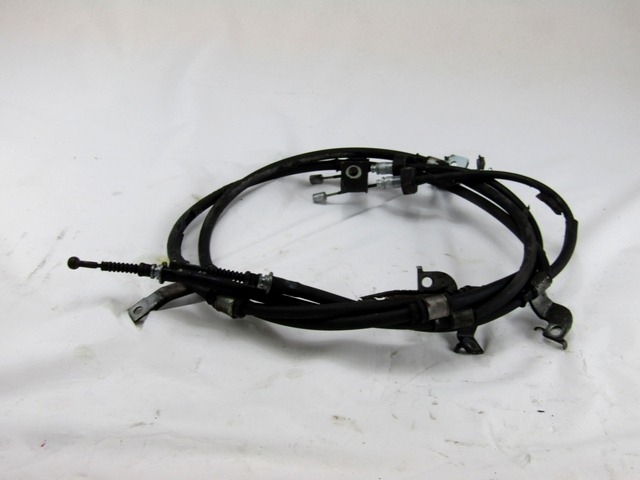 OEM N. 597601H400 597701H400 ORIGINAL REZERVNI DEL KIA VENGA YN (2010 - 2019)DIESEL LETNIK 2012