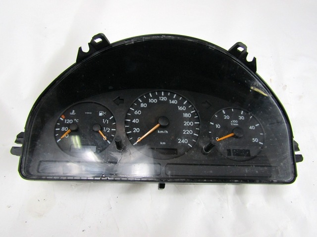 KILOMETER STEVEC OEM N. A1635407611 ORIGINAL REZERVNI DEL MERCEDES CLASSE ML W163 (1997 - 2006) DIESEL LETNIK 2004