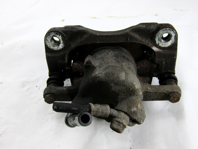 SPREDNJE DESNE ZAVORNE CELJUSTI  OEM N. 71750079 ORIGINAL REZERVNI DEL FIAT SEDICI FY R (05/2009 - 2014) DIESEL LETNIK 2011