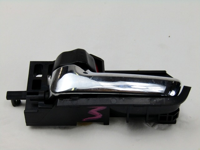 NOTRANJA KLJUKA  OEM N. 71743444 ORIGINAL REZERVNI DEL FIAT SEDICI FY R (05/2009 - 2014) DIESEL LETNIK 2011