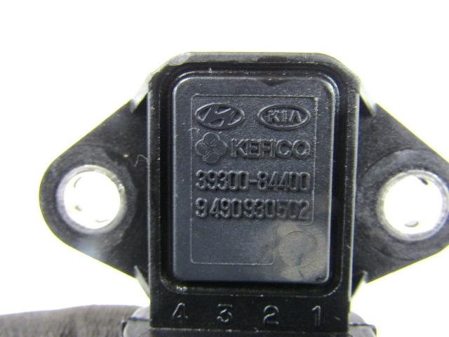 TLAK IZPUSNIH PLINOV SENZORJA OEM N. 39300-84400 ORIGINAL REZERVNI DEL HYUNDAI IX35 LM EL ELH (2009 - 2015)DIESEL LETNIK 2014