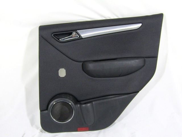 VRATNI PANEL OEM N. PNPDTMBCLASAW169RBR5P ORIGINAL REZERVNI DEL MERCEDES CLASSE A W169 5P C169 3P R (05/2008 - 2012) BENZINA LETNIK 2011