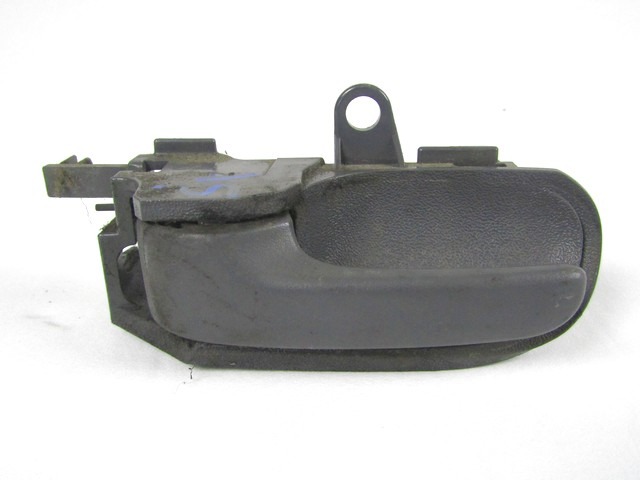 NOTRANJA KLJUKA  OEM N. 9143K9 ORIGINAL REZERVNI DEL PEUGEOT 107 PM PN (2005 - 2014) BENZINA LETNIK 2008