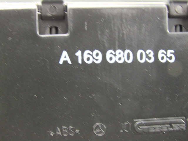 ARMATURNA PLO?CA OEM N. A1696800365 ORIGINAL REZERVNI DEL MERCEDES CLASSE A W169 5P C169 3P R (05/2008 - 2012) BENZINA LETNIK 2011