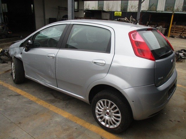 FIAT GRANDE PUNTO 1.4 M 57KW 5M 5P (2008) RICAMBI IN MAGAZZINO