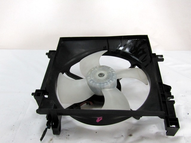 VENTILATOR HLADILNIKA OEM N. 45121AG000 ORIGINAL REZERVNI DEL SUBARU FORESTER SH  (2008 - 2011)BENZINA/GPL LETNIK 2010