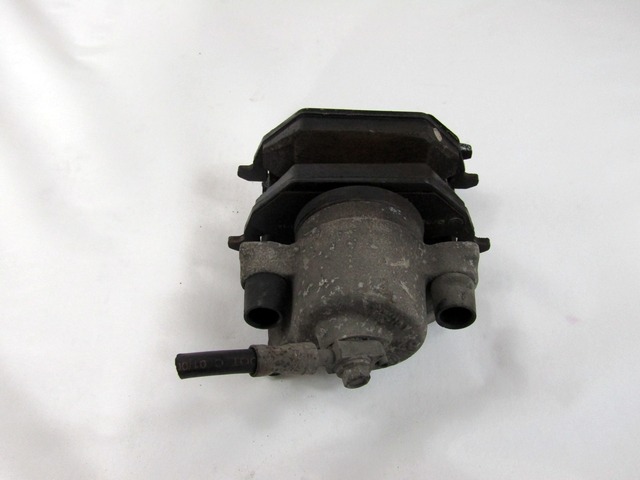 SPREDNJE DESNE ZAVORNE CELJUSTI  OEM N. 1K0615124A ORIGINAL REZERVNI DEL AUDI A3 MK1 8L 8L1 3P/5P (1996 - 2000) DIESEL LETNIK 2000