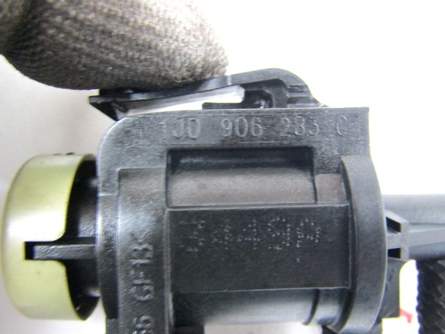 ELEKTROVENTIL  OEM N. 1J0906283C ORIGINAL REZERVNI DEL AUDI A3 MK1 8L 8L1 3P/5P (1996 - 2000) DIESEL LETNIK 2000